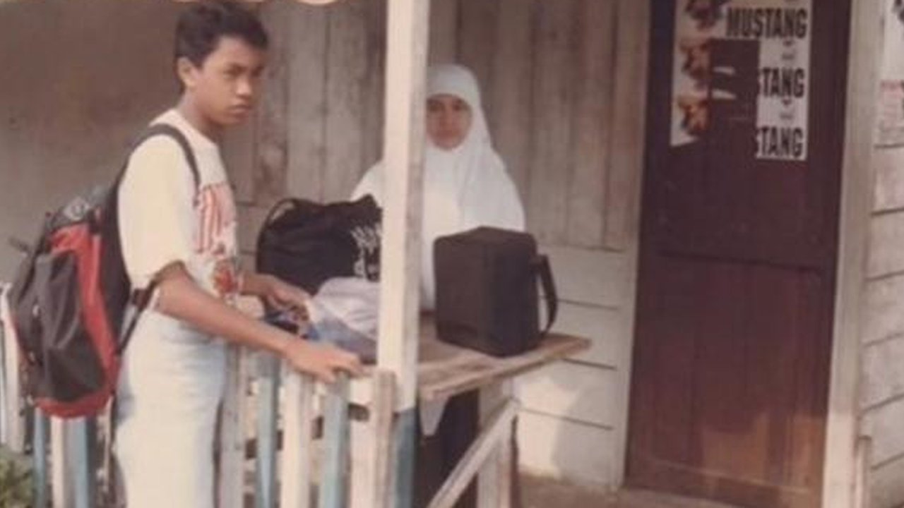 Potret masa muda Ahmad Sahroni. [IG: @ahmadsahroni88]