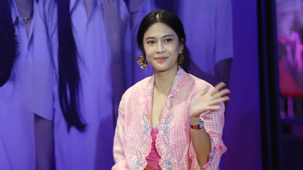 Dian Sastrowardoyo saat jumpa pers usai pemutaran film 