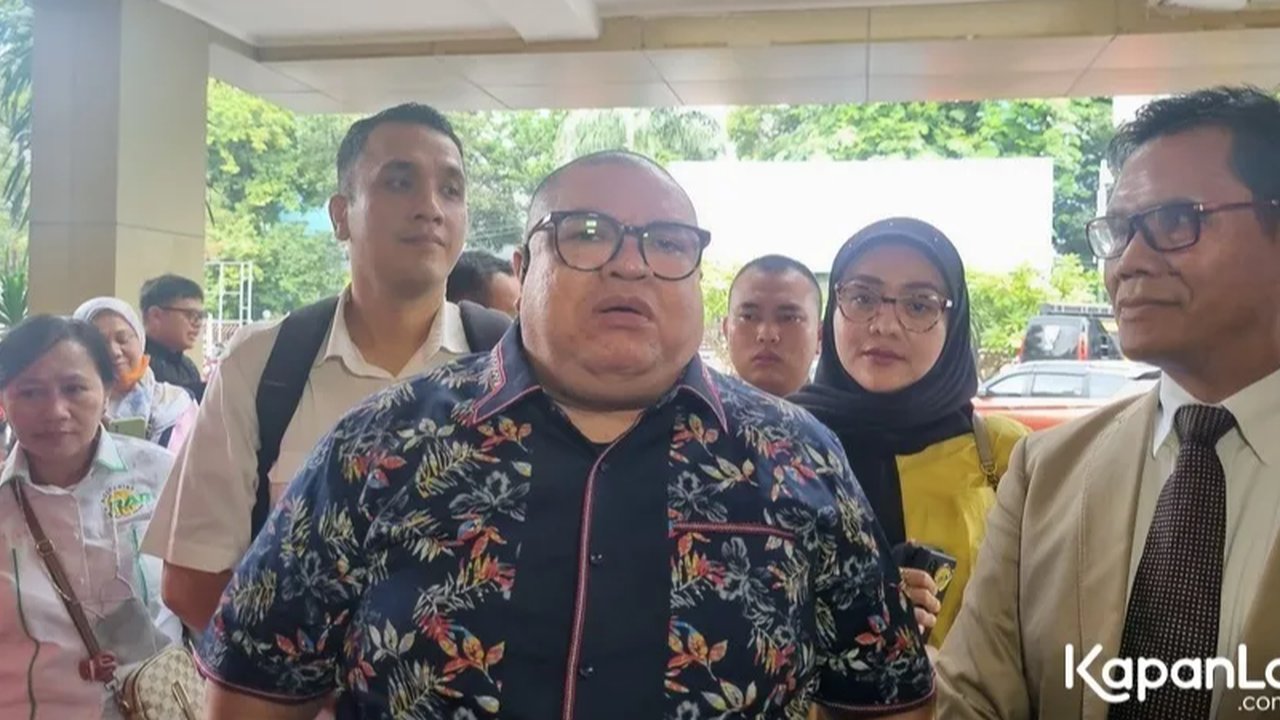Hakim Vonis Razman Nasution 1,5 Tahun Penjara Kasus Pencemaran Nama Baik
