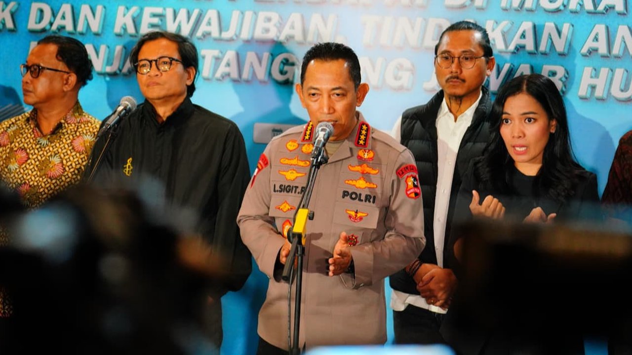 Kapolri Listyo Sigit Terbitkan Aturan Baru, Jadi Pedoman Penindakan Aksi Penyerangan Terhadap Polisi
