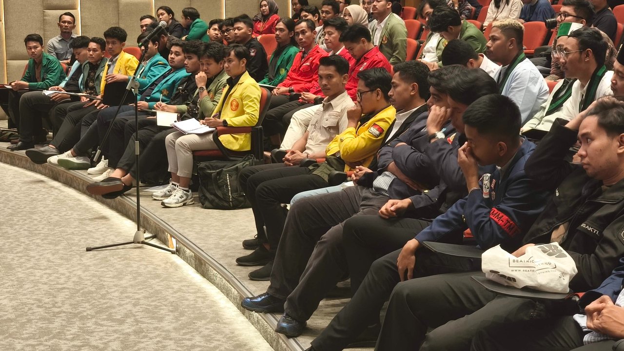 Sahkan RUU Perampasan Aset, Tuntutan Lengkap Mahasiswa dan Organisasi Kepemudaan saat Audiensi dengan DPR