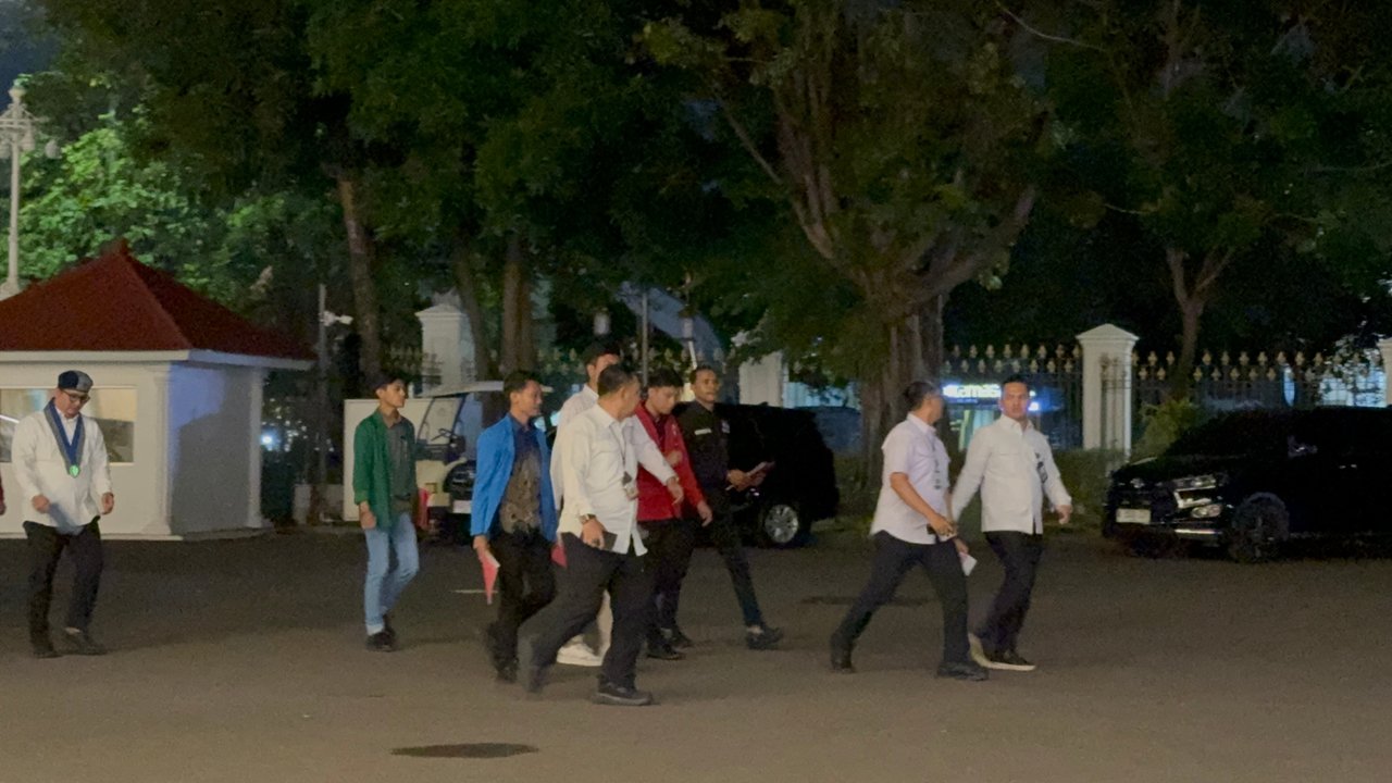 Perwakilan Mahasiswa Mendadak Temui Prabowo di Istana, Minta Rekan Ditangkap saat Demo Dibebaskan