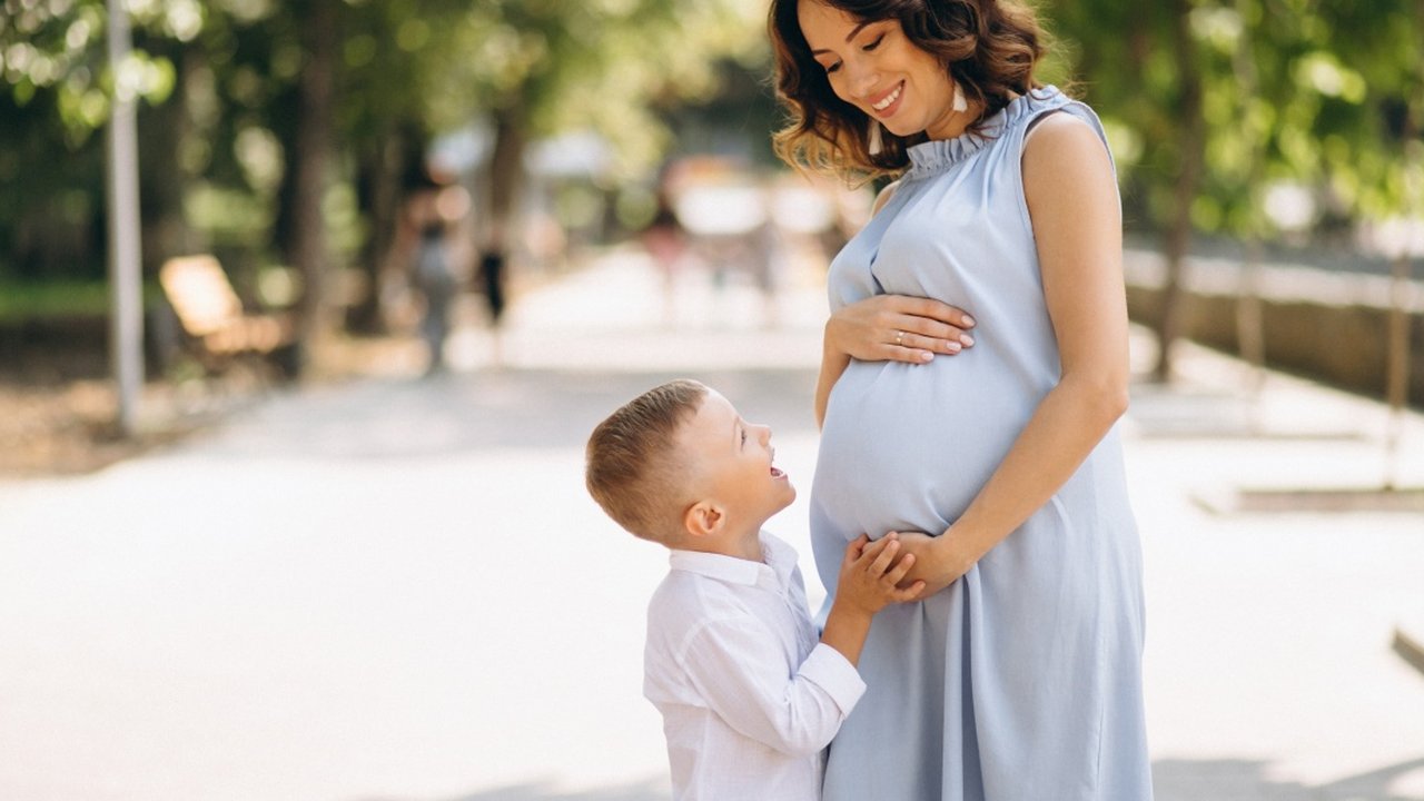 Ilustrasi Gaya Rambut Ibu Hamil