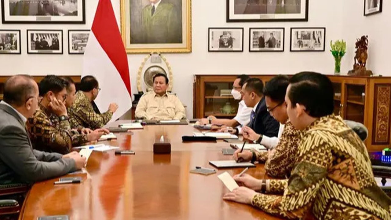 Prabowo Dikabarkan Bakal Reshuffle Kabinet: Sejumlah Tokoh Tiba di Istana, Gus Irfan Ditelepon Seskab Teddy