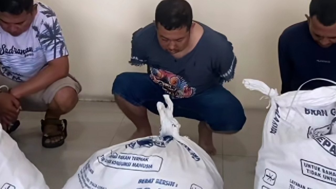 Polresta Surakarta Tangkap Sopir Pembawa Kabur Uang, 3 Karung Uang Diamankan