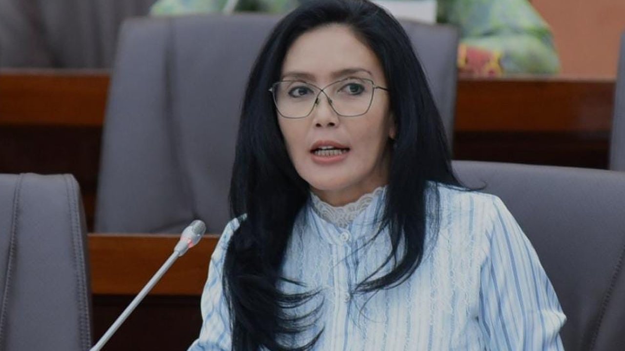 VIDEO: Rieke PDIP Emosi ke Budi Arie 