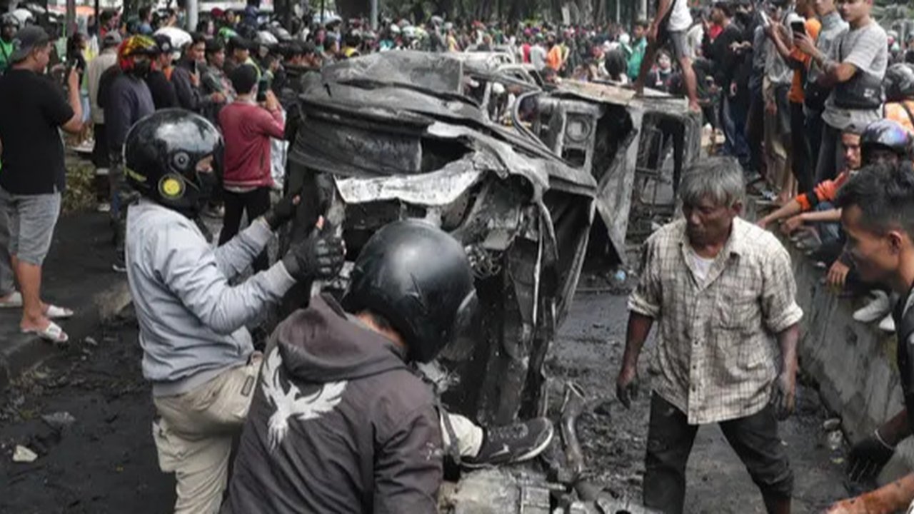 7 Pucuk Senjata Laras Panjang Punya Polri Hilang saat Penjarahan di Jaktim, Dua Sudah Dikembalikan
