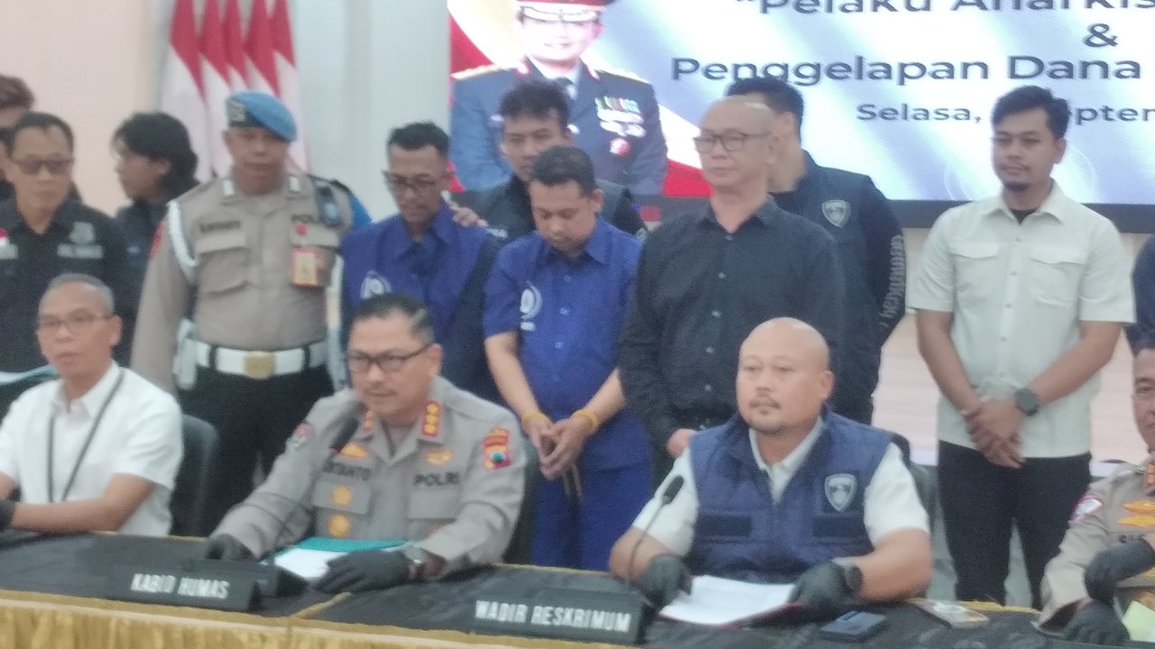 2 Tersangka Pembawa Kabur Uang Rp10 M Bank Jateng