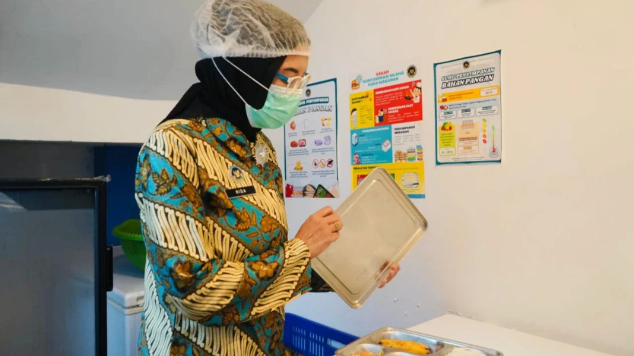 Jamin Mutu MBG, Ahli Gizi dan Chef Bersertifikat Dilibatkan di SPPG Dulomo Utara Gorontalo