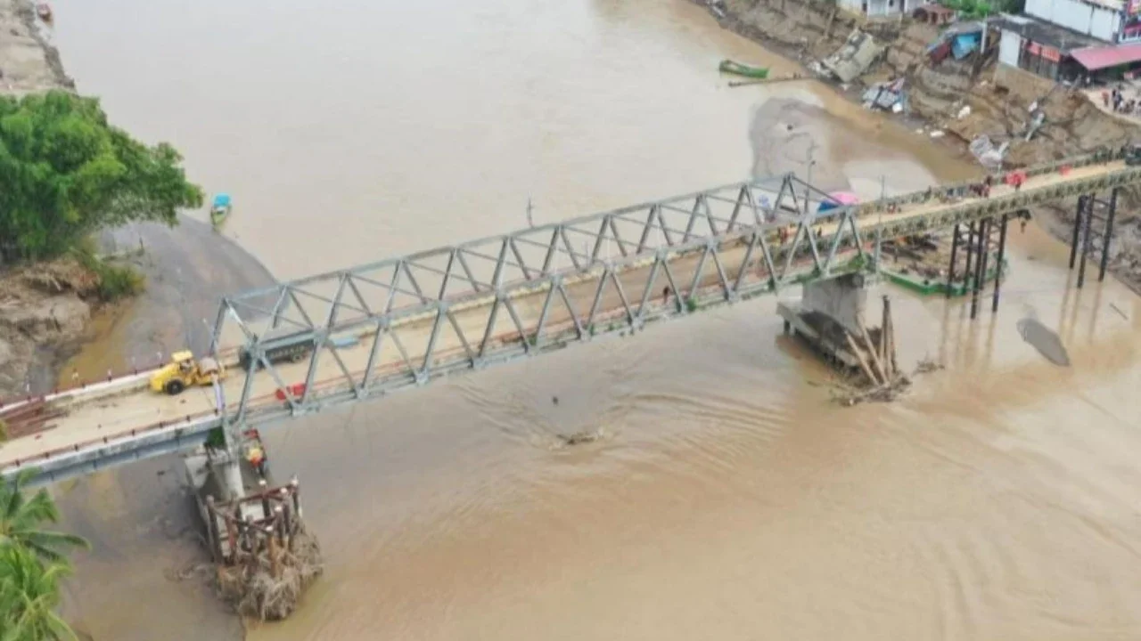 BNPB Pastikan Jalan dan Jembatan Nasional di Aceh Pulih Tepat Waktu