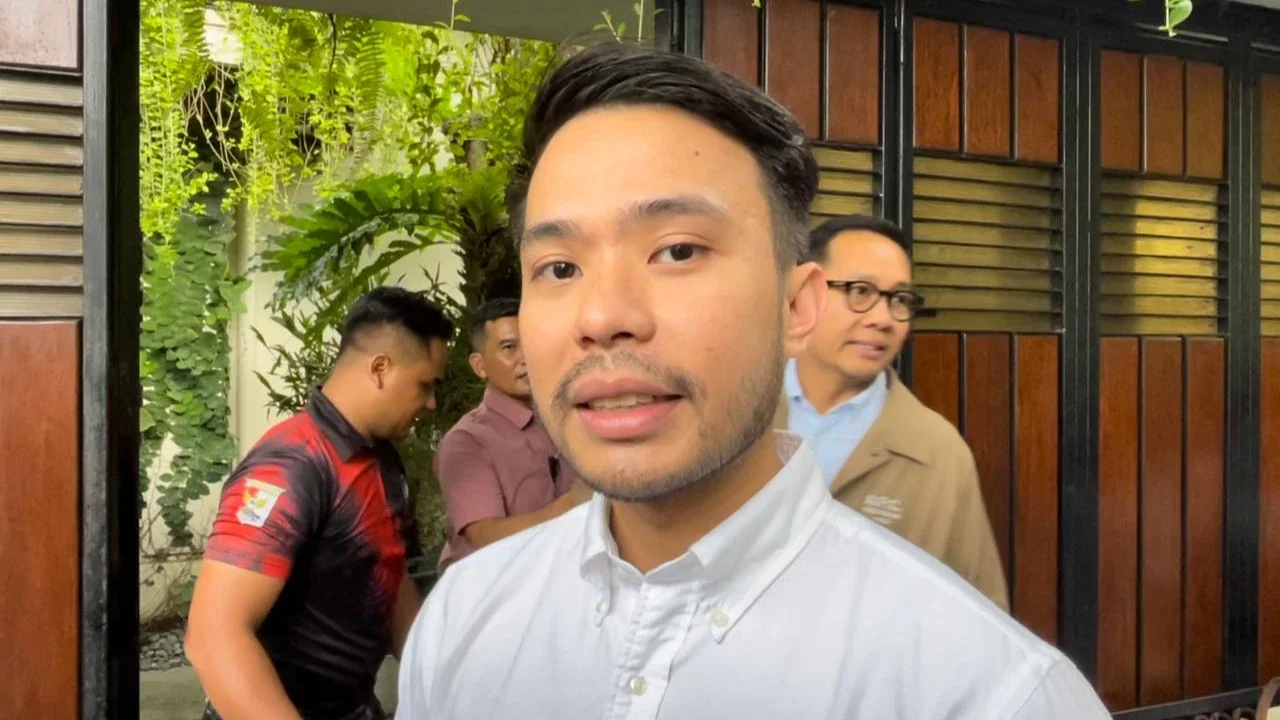 Kuasa Hukum Bocorkan Isi Pertemuan Jokowi dengan Eggy Sudjana