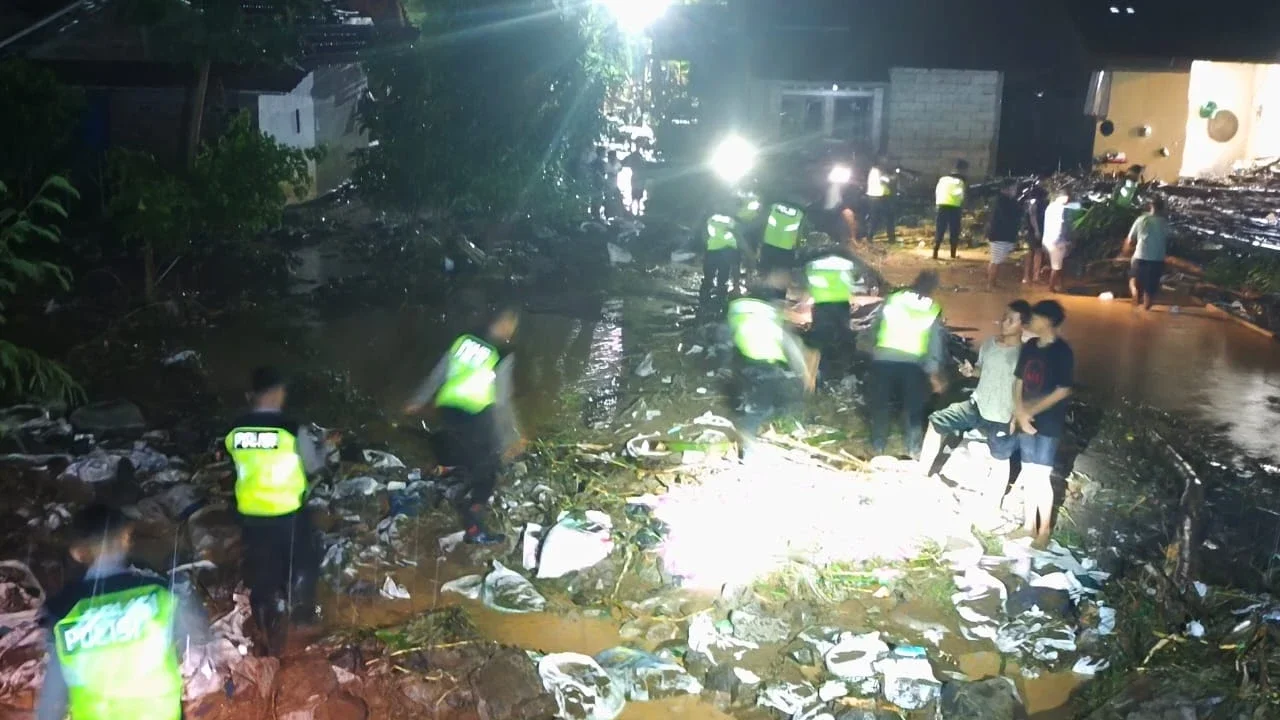 Tanggul Sungai Jebol, 220 Rumah di Pati Terendam Banjir