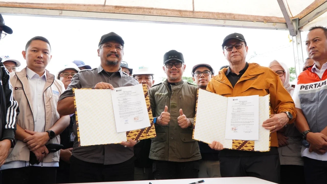 Turut Didukung BRI, Danantara Serahterimakan Huntara bagi Warga Terdampak Bencana di Aceh Tamiang