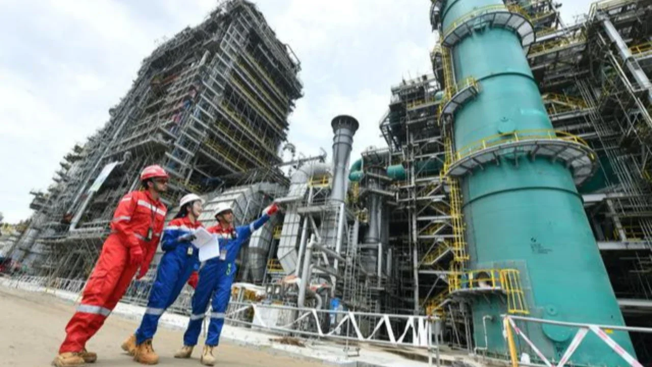 Fasilitas Residual Fluid Catalytic Cracking (RFCC) Complex proyek Refinery Development Master Plan (RDMP) Balikpapan. (Dok Pertamina)