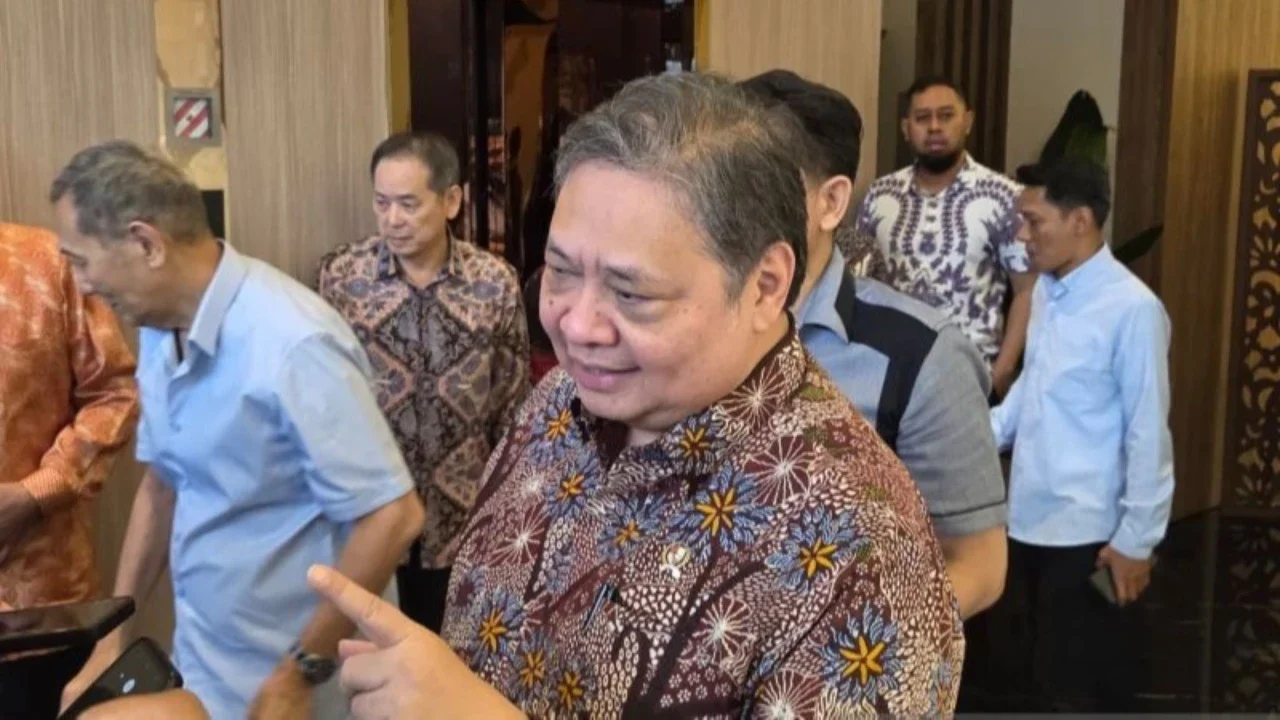 Pemerintah Prabowo Siapkan Rp300 Triliun untuk KUR di 2026