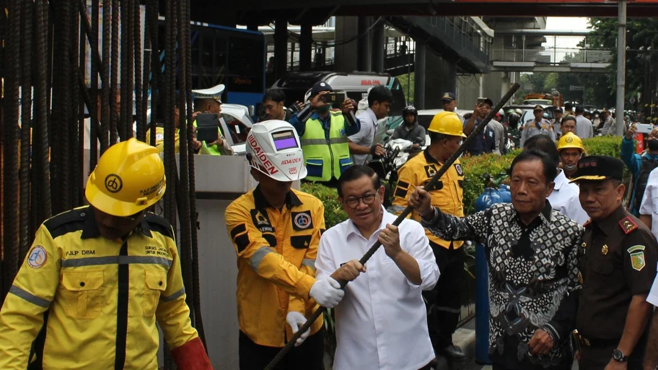 Kilas Balik Awal Mula Tiang Monorel Mangkrak Jakarta, Dibangun Era Sutiyoso Dibongkar Pramono