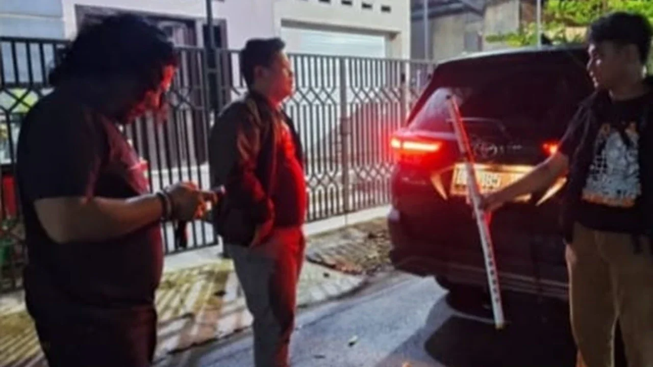 Parah, Hanya Karena Ingin buat Keributan Geng Motor Bawa Samurai hingga Busur Panah Serang Pos Polisi di Maros