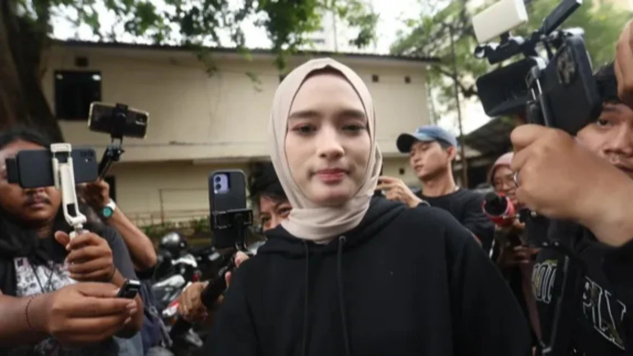 Usai Insanul Fahmi, Inara Rusli Siap Damai Dengan Wardatina Mawa