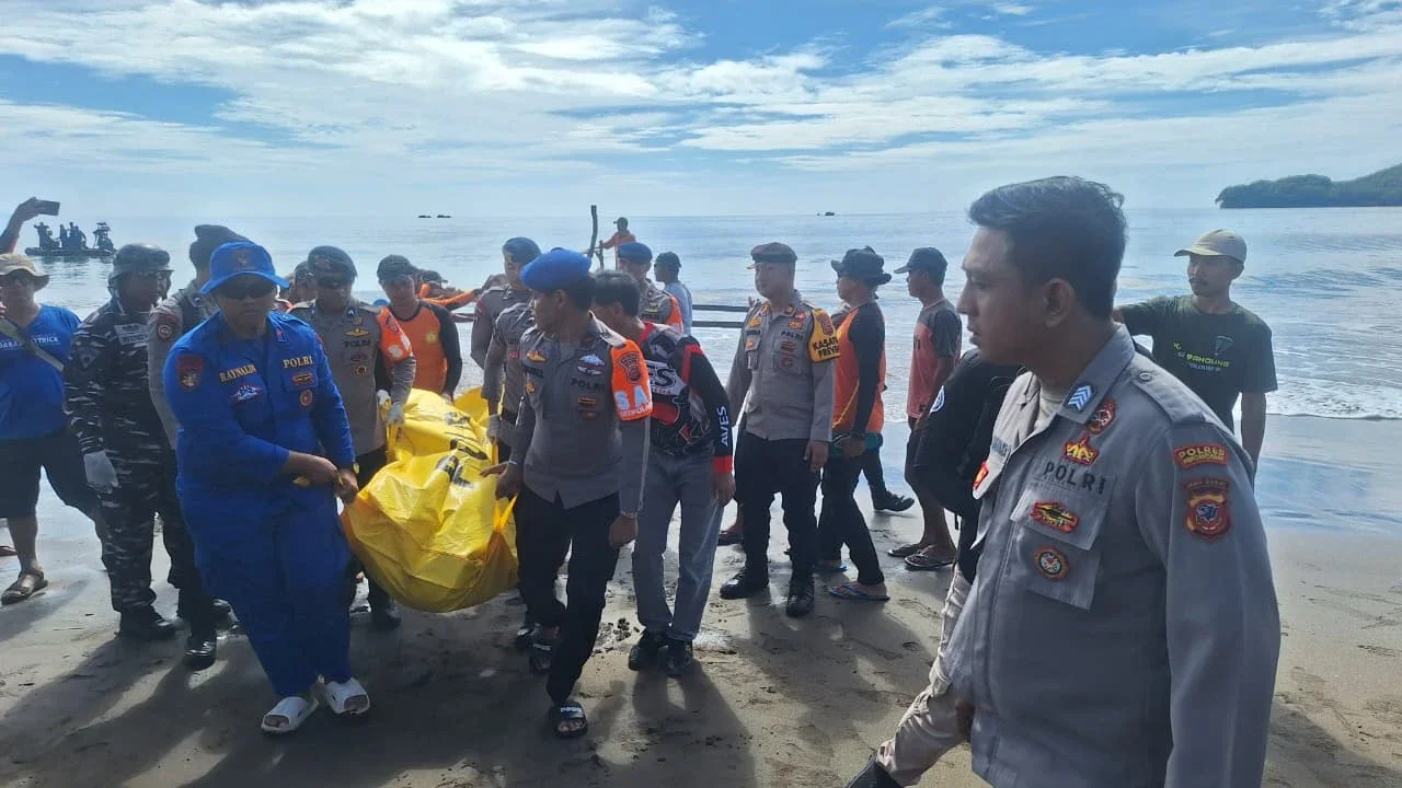 Jenazah Atlet Terjun Payung Hilang di Pangandaran Akhirnya Ditemukan Tim SAR