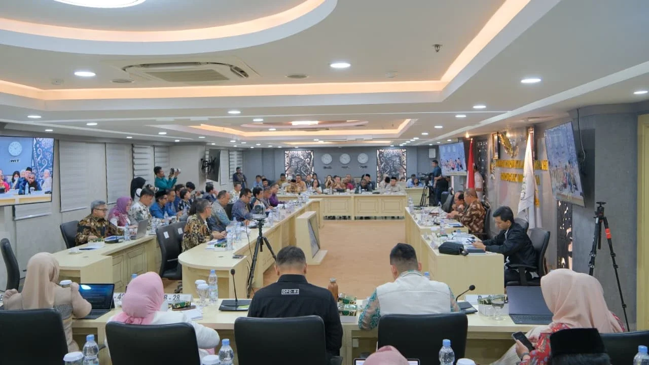 Rapat dengan Komdigi, Senator DPD Hidayatollah Beberkan Kunci Mengatasi Masalah Judol di Indonesia
