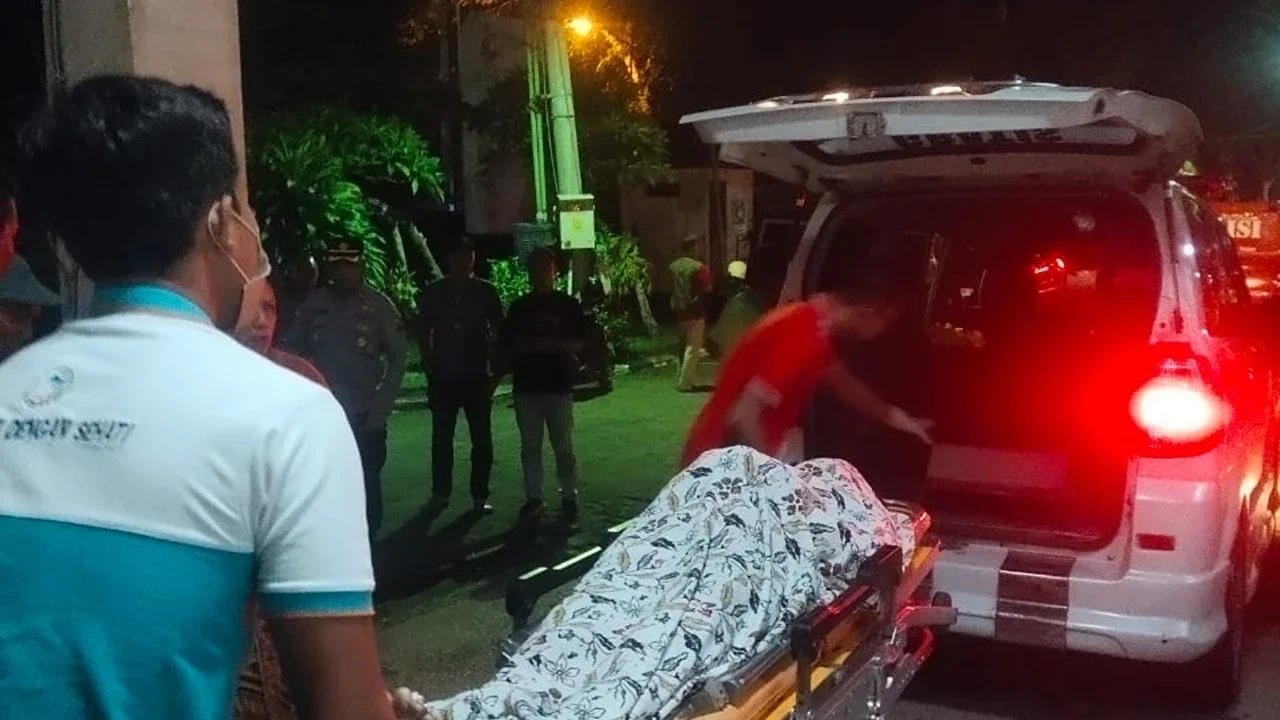 Istirahat di Gubuk, Pasutri Lansia Meninggal Dunia Disengat Tawon