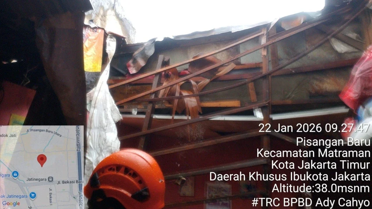 Tertimpa Atap Rumah Roboh saat Tidur, Begini Kondisi Warga Matraman Jaktim