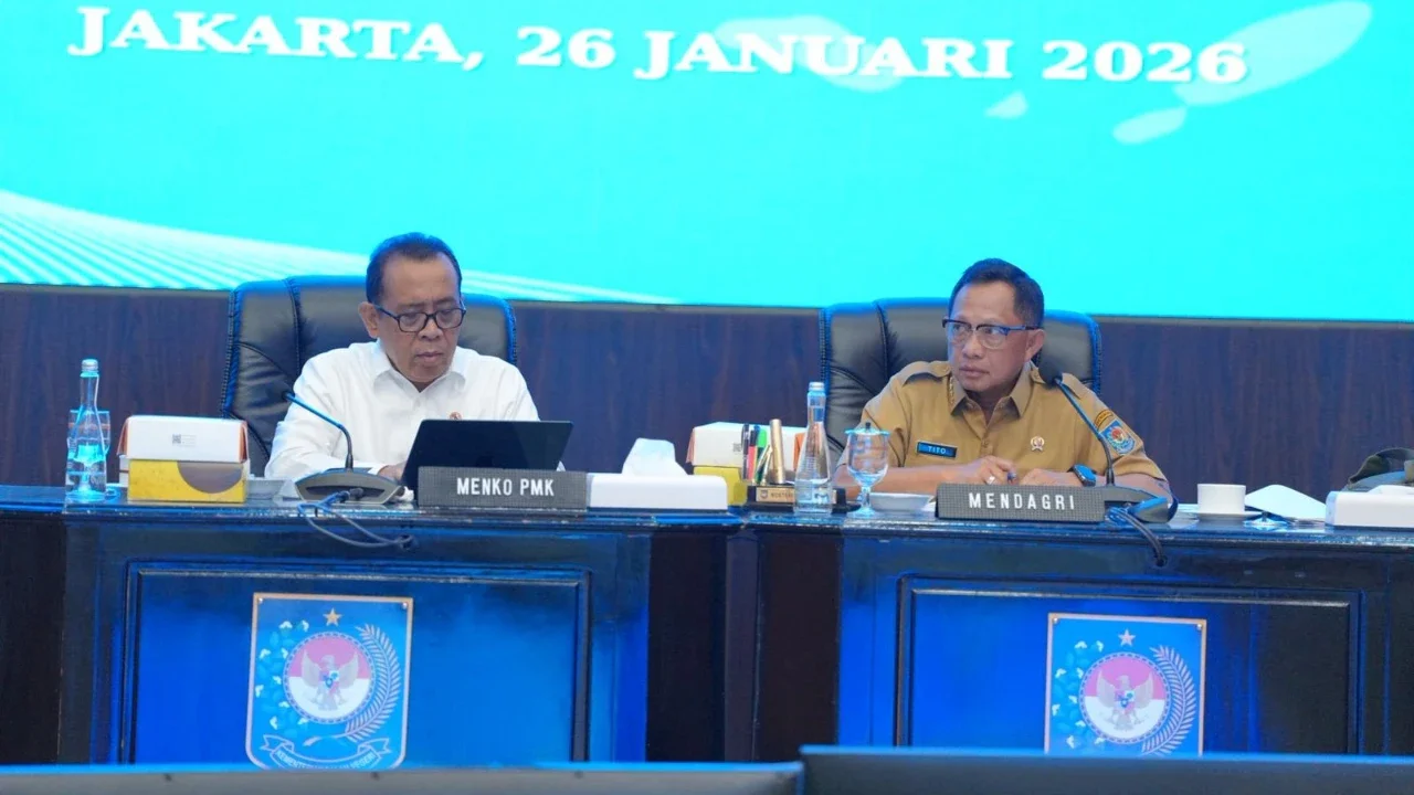 Tito Karnavian Sebut 99 Persen Listrik di Tiga Provinsi Terdampak Bencana Sumatra Telah Normal