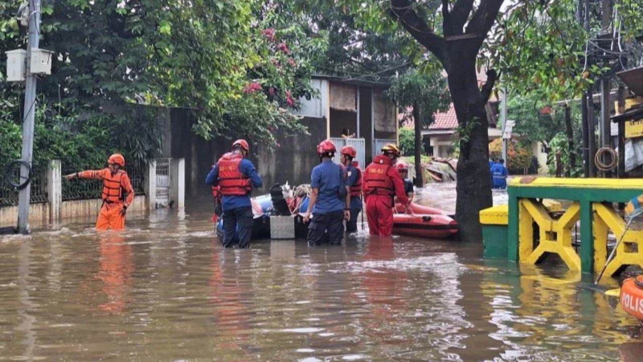 Hujan Lebat Landa Jakarta, 18 RT Kebanjiran di Jaktim dan Jaksel