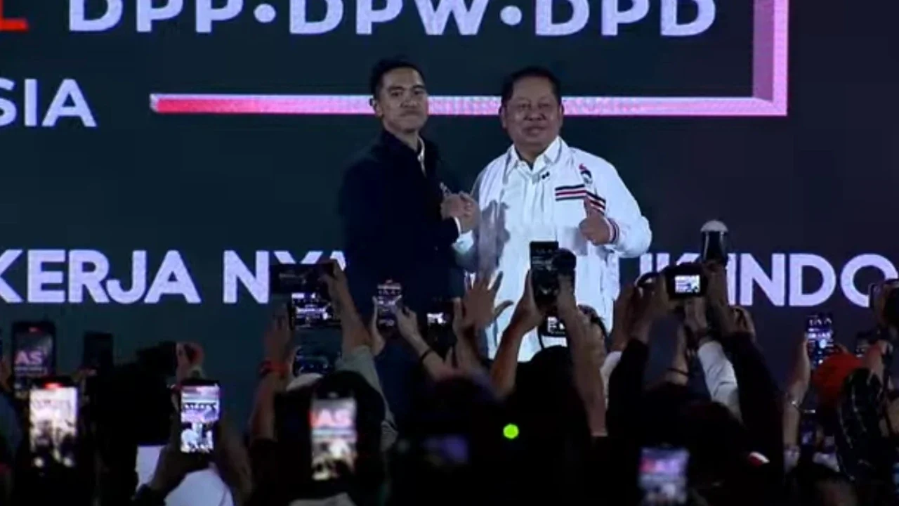 Kaesang Resmi Perkenalkan Rusdi Masse Gabung PSI, Target Kemenangan di Sulsel