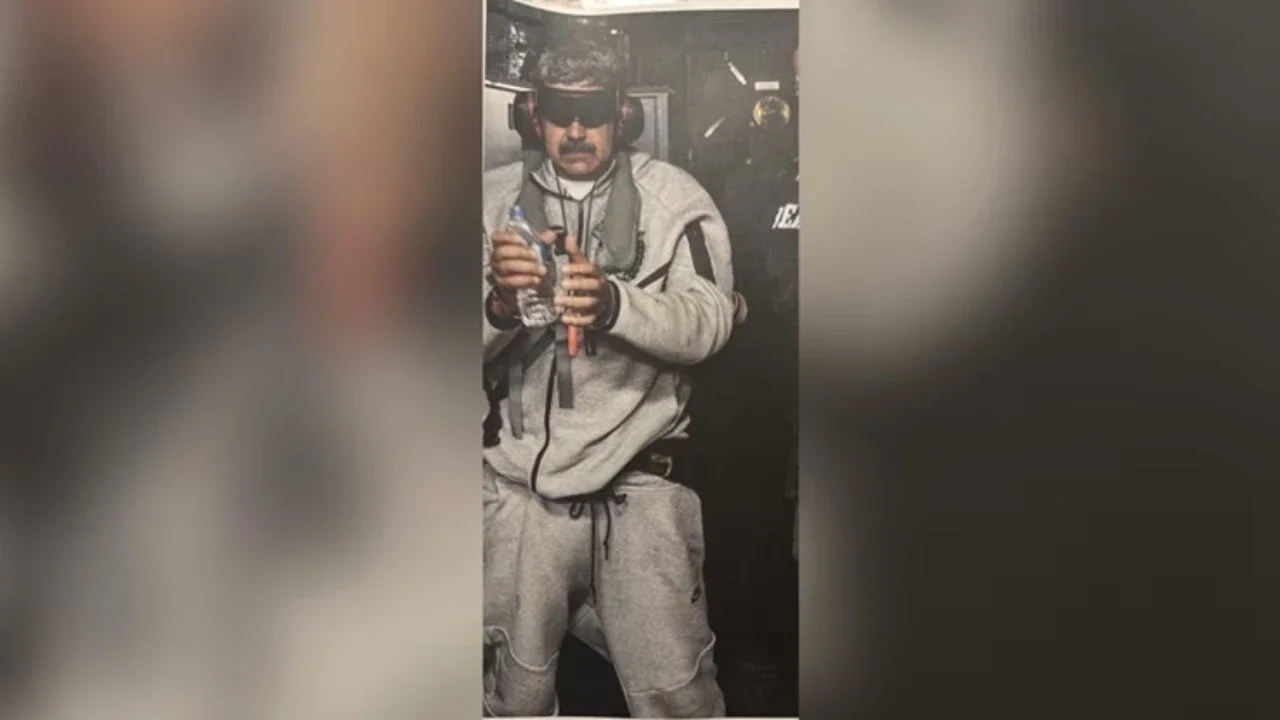 Foto yang diunggah oleh Presiden Amerika Serikat Donald Trump ke platform media sosial Truth Social ini memperlihatkan Presiden Nicolas Maduro yang disebutnya tengah berada di atas kapal perang USS Iwo Jima. (Dok. Presiden Donald Trump/Truth Social)