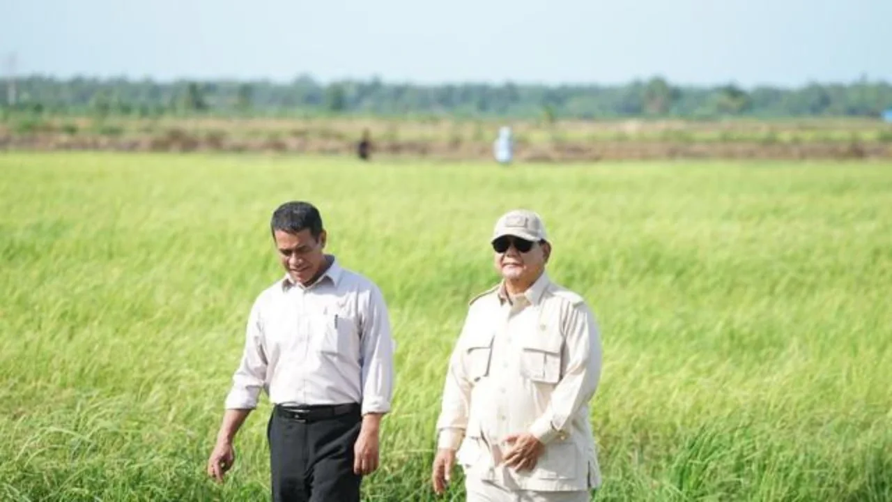 Menteri Pertanian Amran Sulaiman bersama Presiden Prabowo Subianto. Foto: Kementan