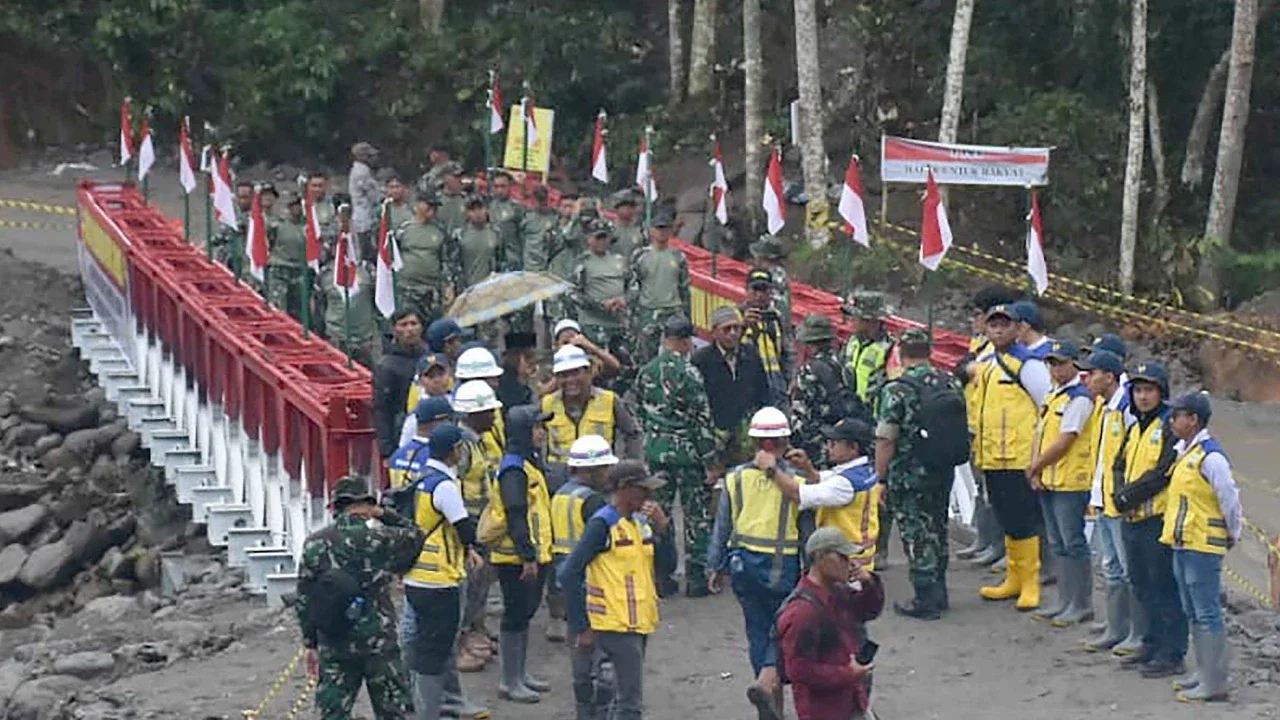 Jembatan Bailey di Jalan Lintas Nasional Takengon–Bireuen, Kabupaten Bener Meriah, Aceh, kamis (08/01/2026).
