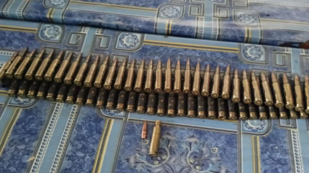 65 Proyektil Kaliber 7,62 mm Dikirim ke Semarang, Polisi Amankan Pengirim
