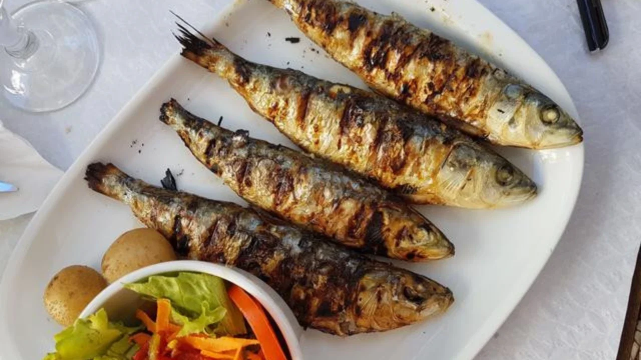 Rekomendasi Tempat Makan Ikan Bakar di Manado/Google Reviews/Rumah Makan Ocean 27