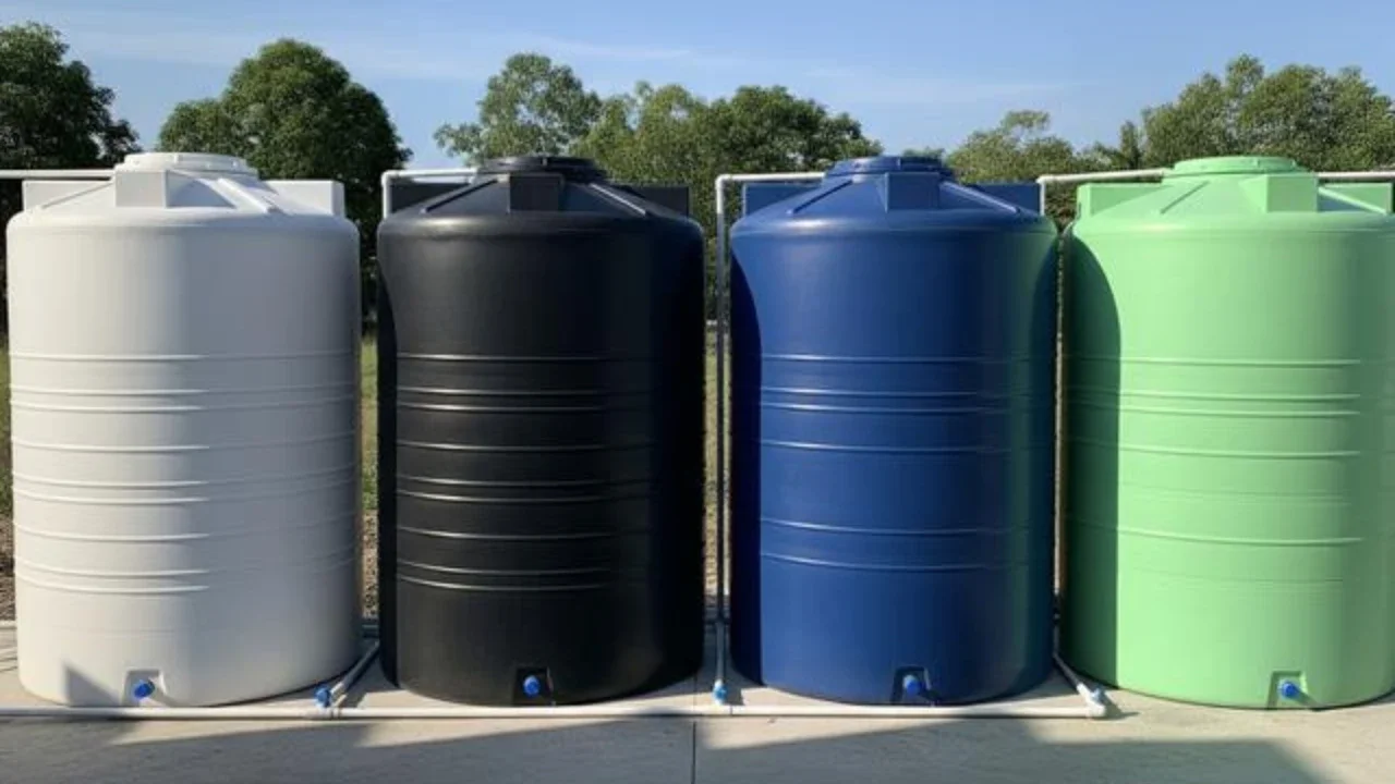 Toren Air Lebih Baik Warna Apa? Pilihan Terbaik untuk Kualitas Air Optimal di Rumah (AI)