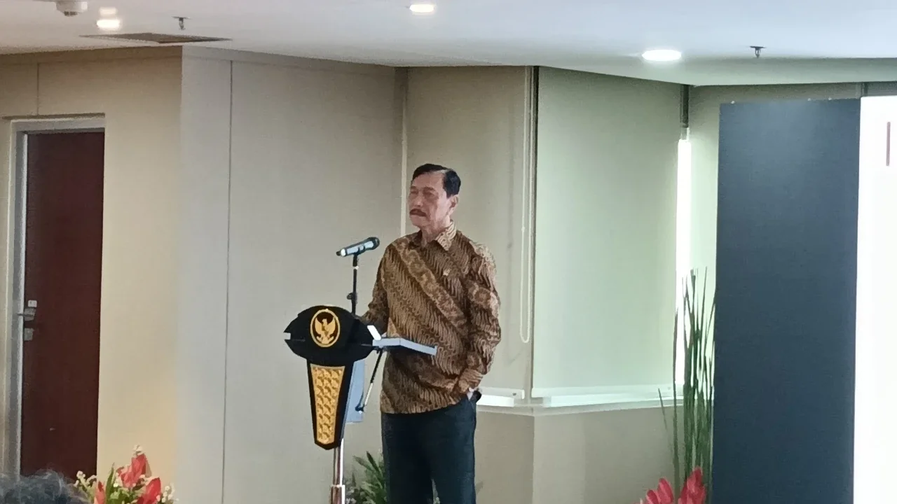 Luhut Ingin Ekonomi Indonesia Tumbuh 9 Persen Seperti di Orde Baru