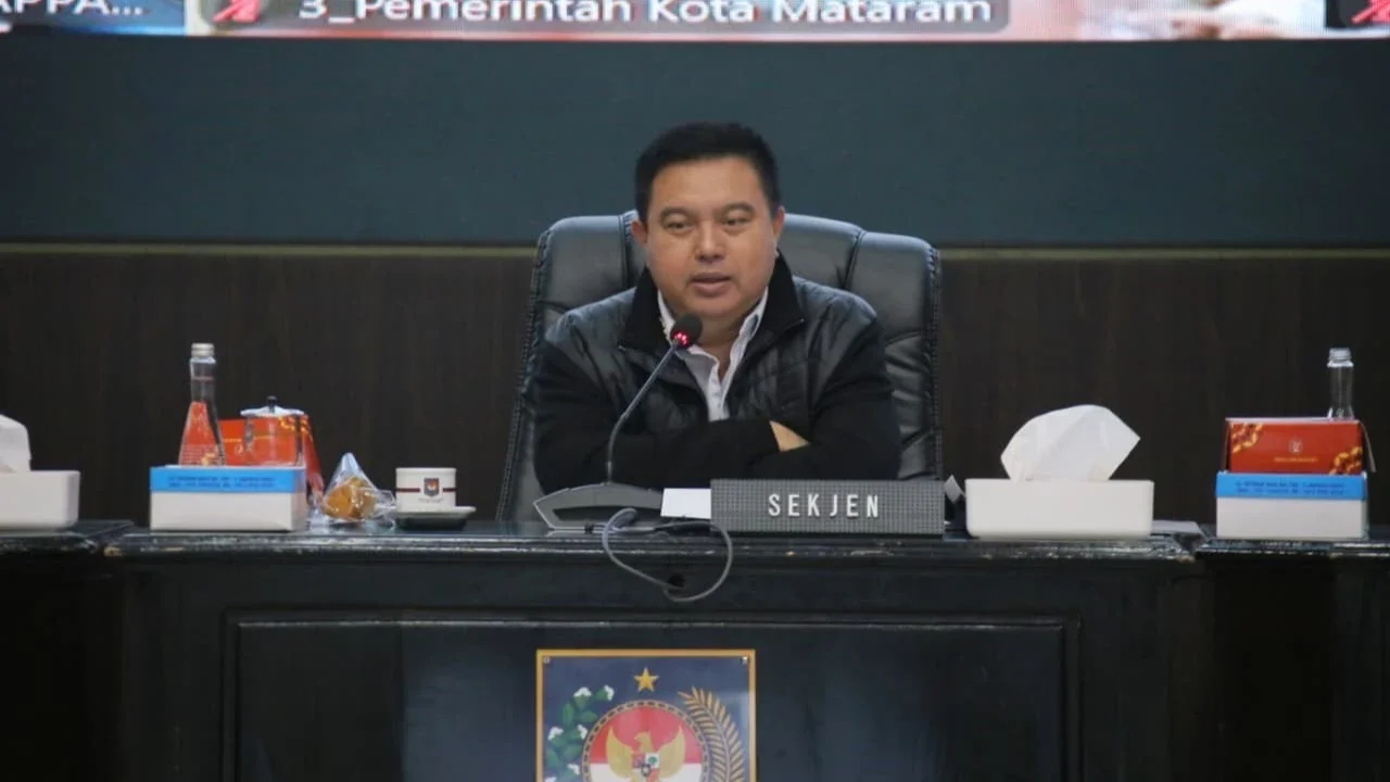 Sekjen Kemendagri Atensi Disiplin Pengawasan Harga Bahan Pokok Demi Masyarakat