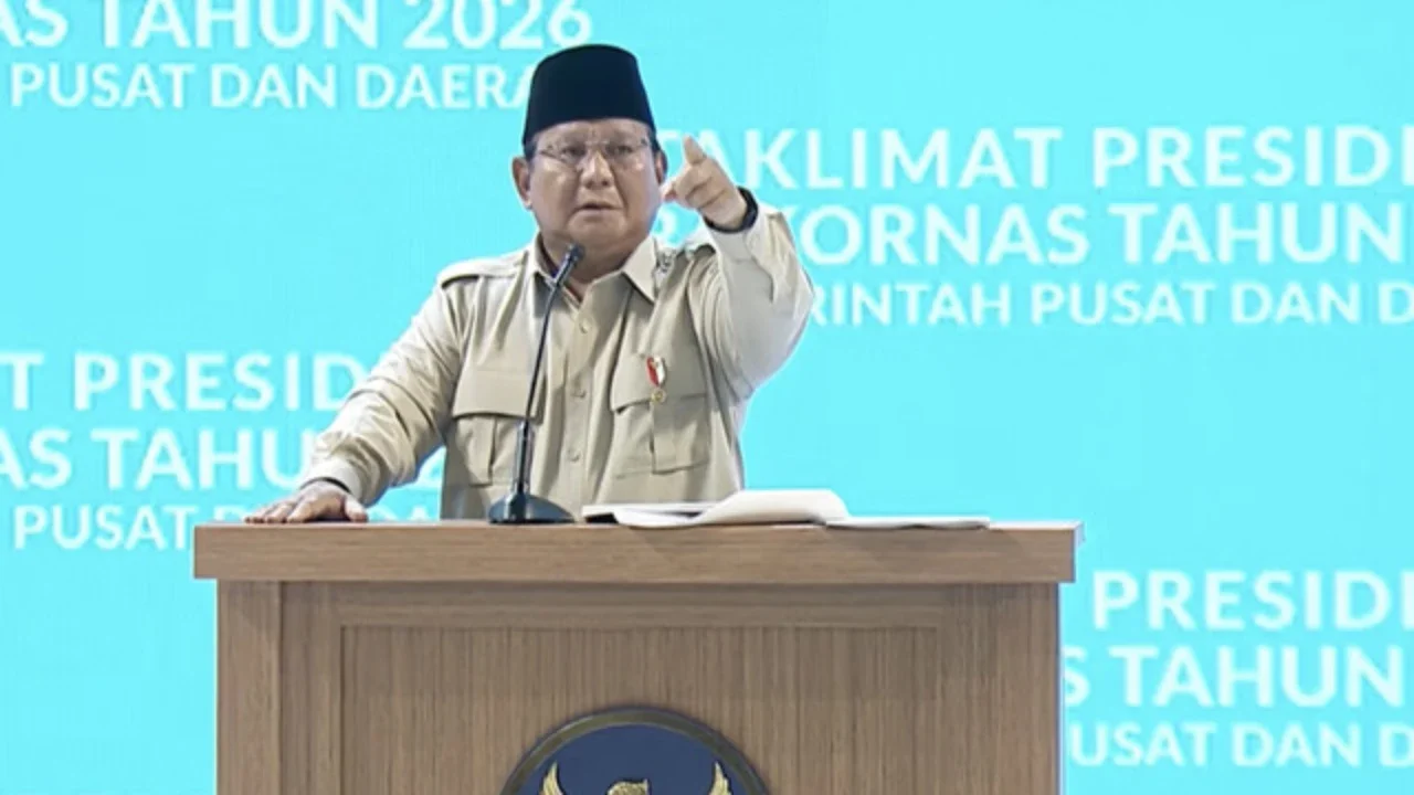Presiden Prabowo beri taklimat Rakornas Pemerintah Pusat dan Daerah di Sentul. (istimewa)