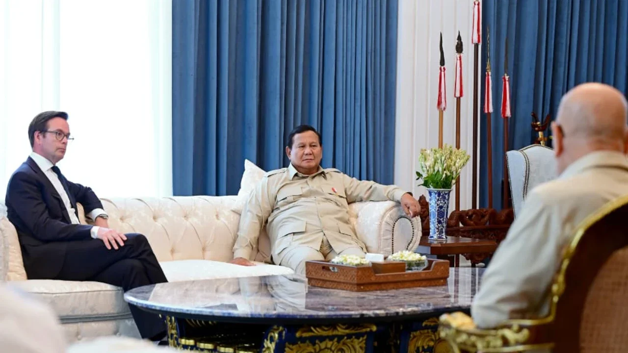 prabowo bertemu garuda dan embraer