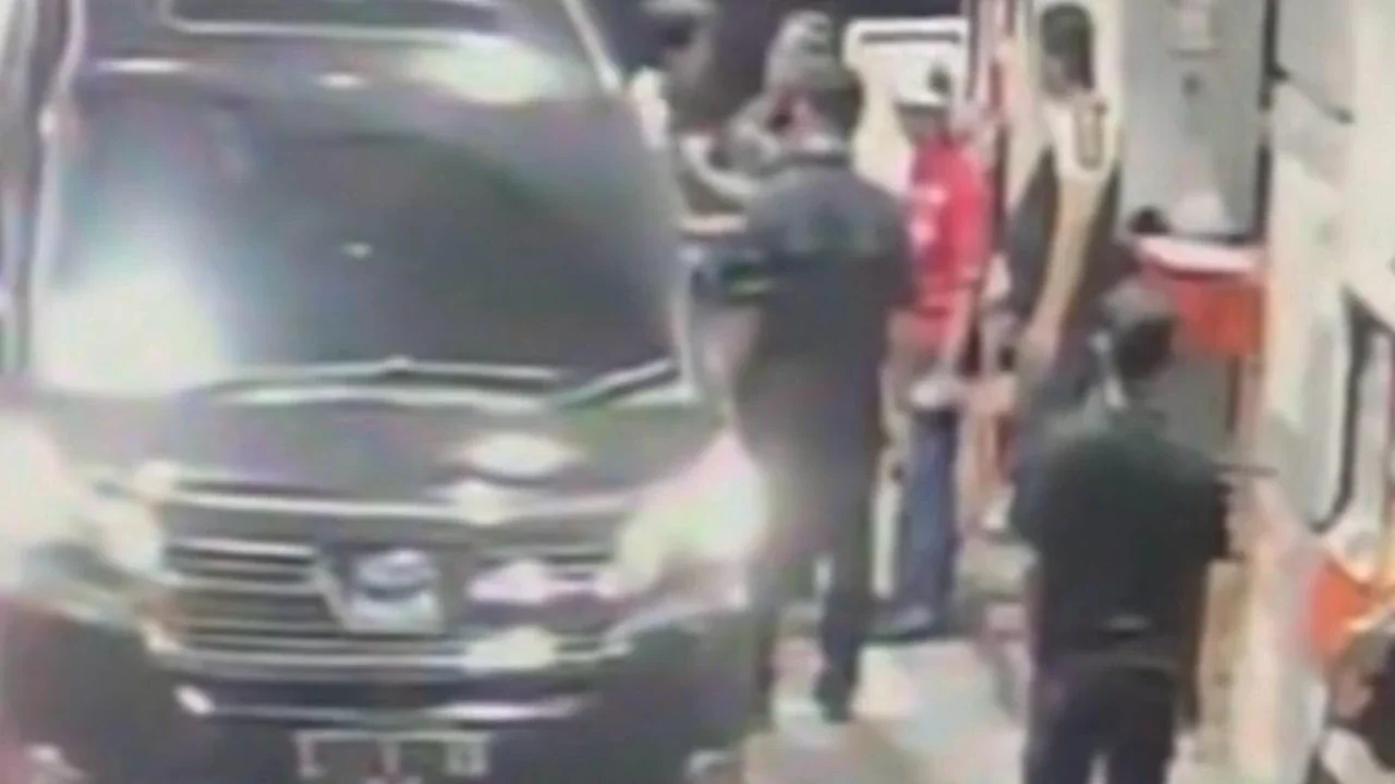 Sopir Vellfire Ngaku Polisi Pukuli Petugas SPBU Cipinang Ditetapkan Tersangka!