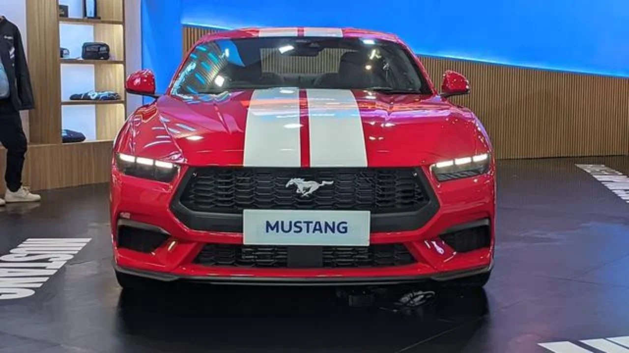 Ford Mustang melantai di ajang IIMS 2026 (Liputan6/Azkal Azkia)