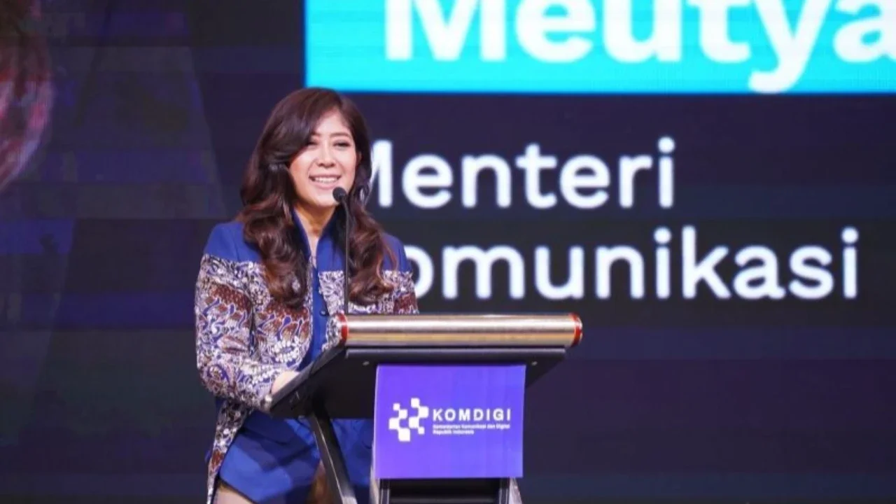 Menkomdigi Akui Banyak Aplikasi Pemerintah Jalan Sendiri-Sendiri