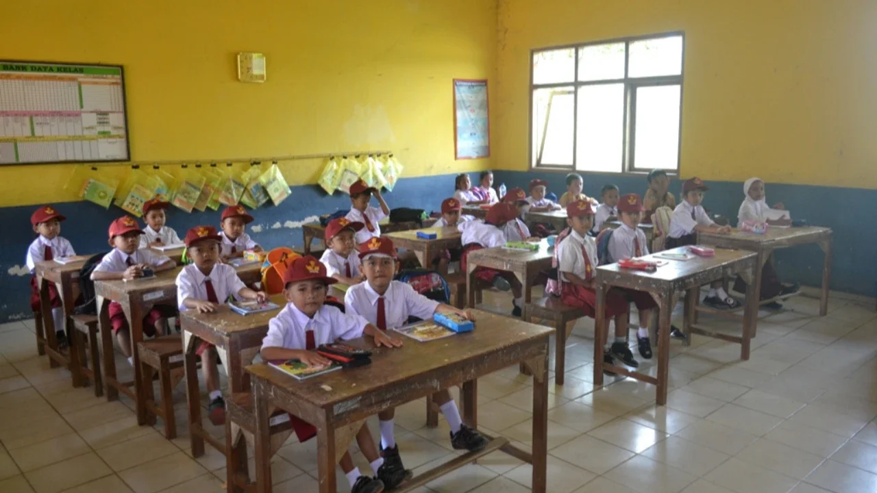 Anak SD Gantung Diri Karena Tak Bisa Beli Alat Tulis, PDIP: Evaluasi Menyeluruh Pendidikan di Daerah