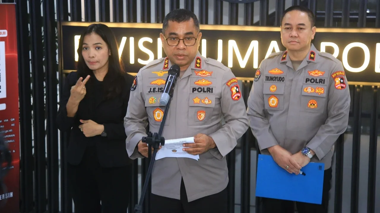 Daftar Lengkap Mutasi Polri, Brigjen Totok Jadi Kakortastipidkor hingga Kapolres Sleman yang Viral Kasus Jambret