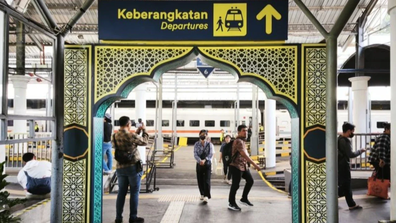 305.701 Tiket KA Lebaran Telah Terjual dari Wilayah KAI Daop 6