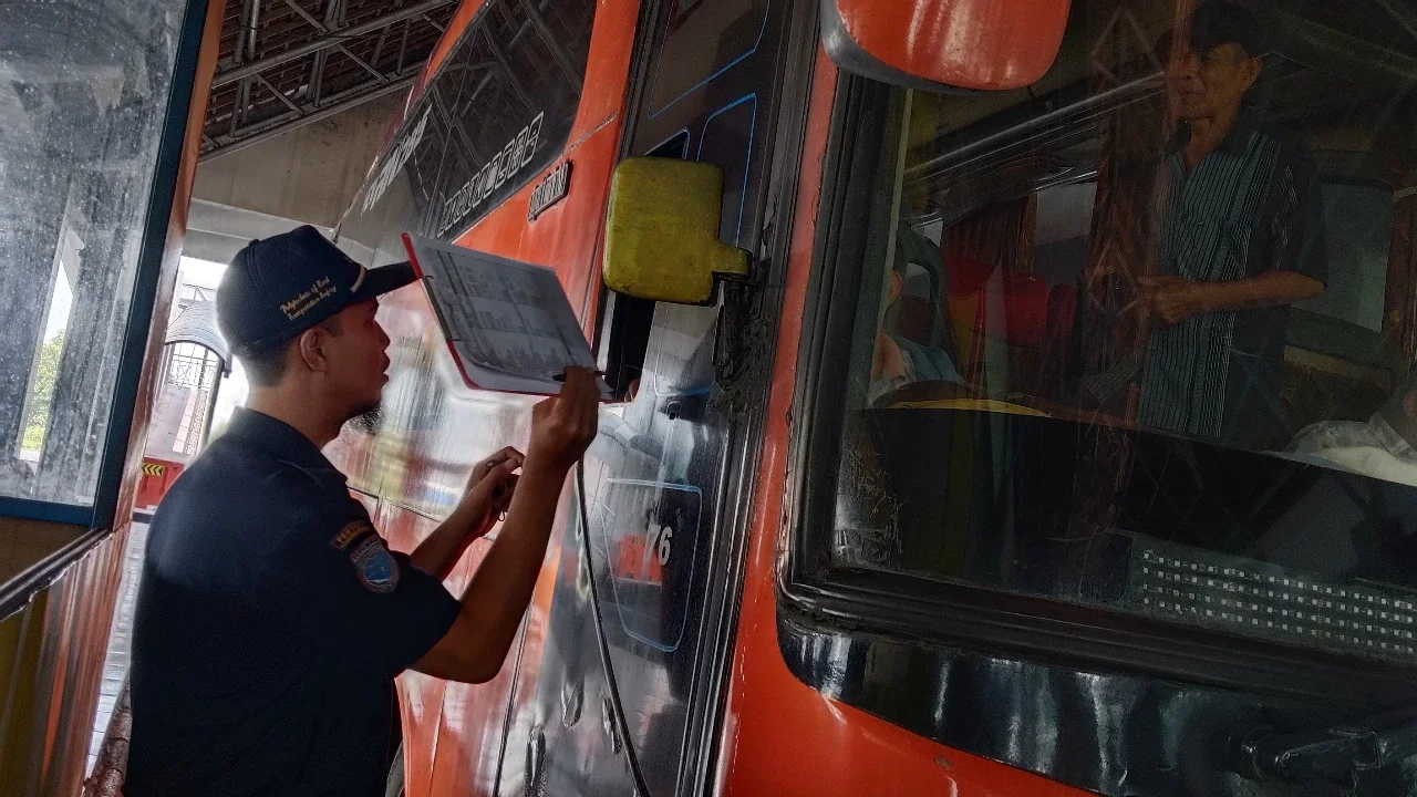 Rampcek di Terminal Mangkang Semarang: 5 Persen Angkutan Penumpang Belum Penuhi Standar