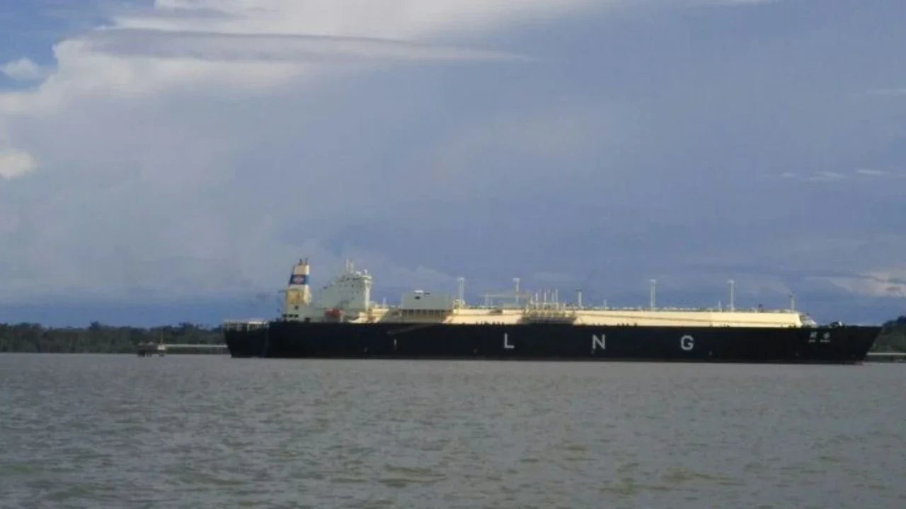 Emiten Buana Lintas Lautan Tambah Kapal Tanker LNG Kedua