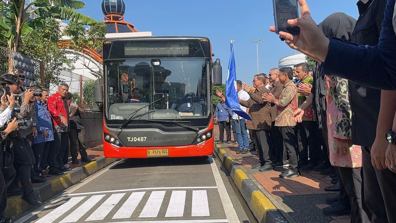 Penampakan Bus TransJabodetabek Blok M-Bandara Soekarno Hatta, Dilengkapi Ruang Khusus Koper