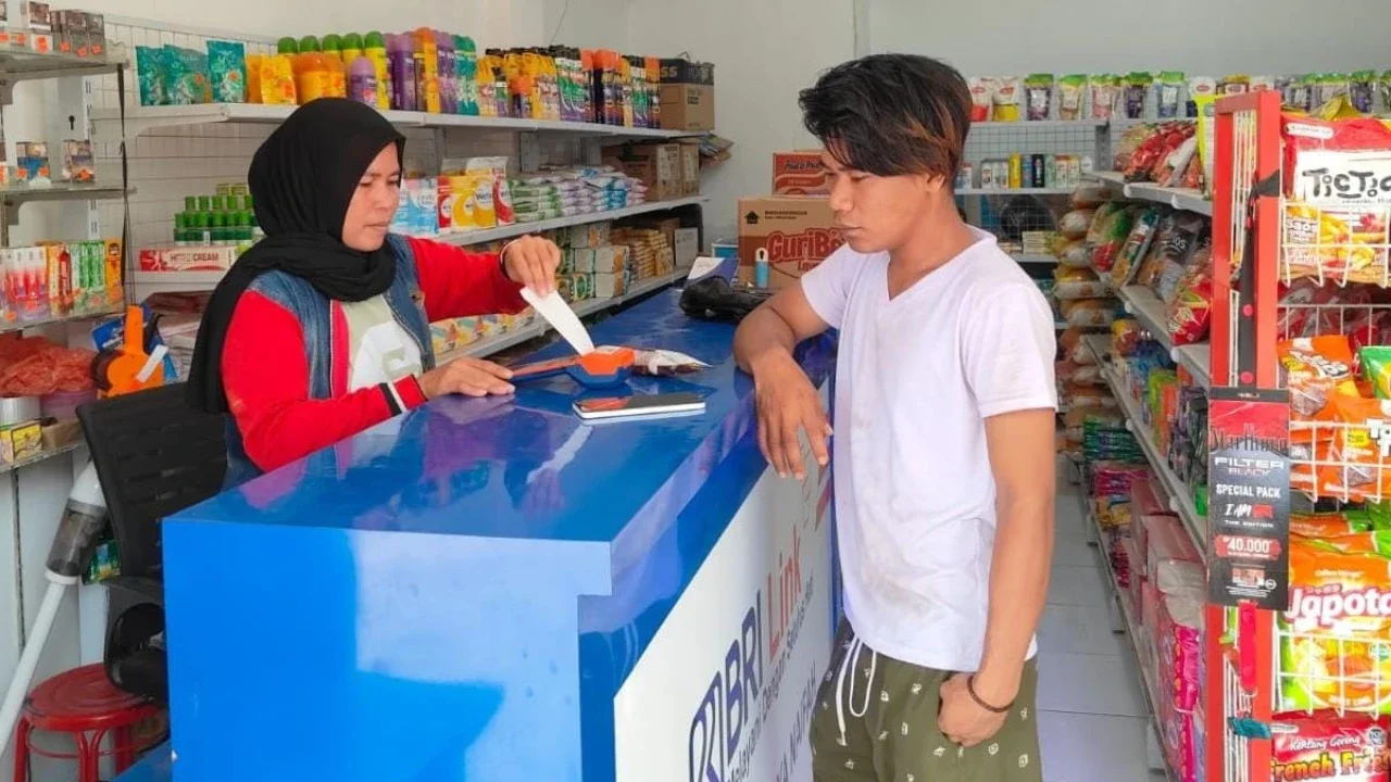 Dari Usaha Fashion ke BRILink, Risya Permudah Transaksi Keuangan Warga Merauke