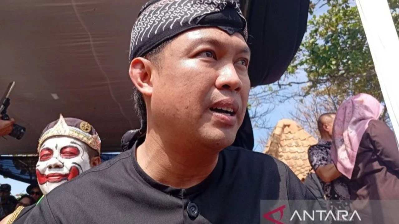 OTT Gegerkan Cilacap, Bupati dan Sekda Resmi Jadi Tersangka KPK